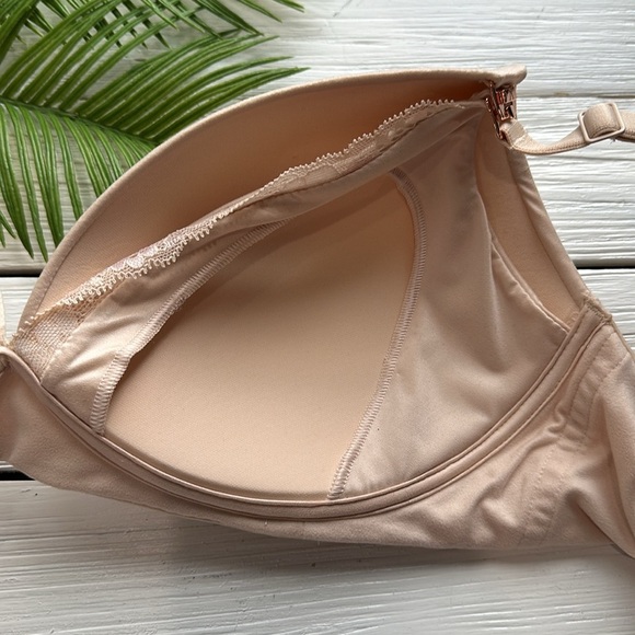 NWT Victorias Secret Body By Victoria Wireless Nursing Bra Marzipan sz 32DDD - Picture 11 of 11